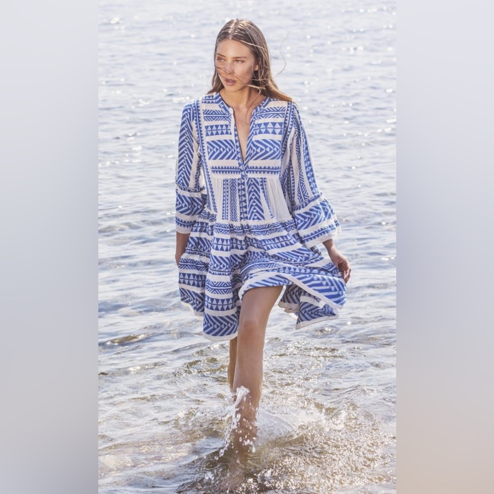 Devotion TWINS Blue and White Geometric Mini Dress